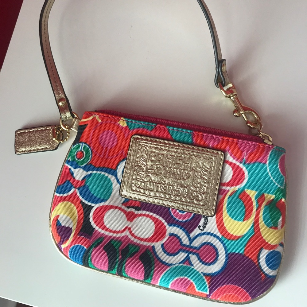 🌈 Coach Poppy C glam Sm Multi-color Wristlet
